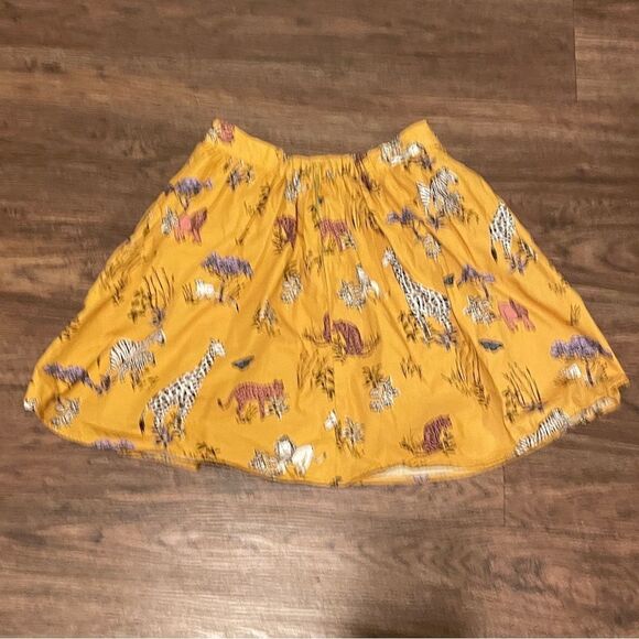 ModCloth Mini Skater Safari Animal Skirt Mustard Yellow White Black Pink Size M - Picture 12 of 13